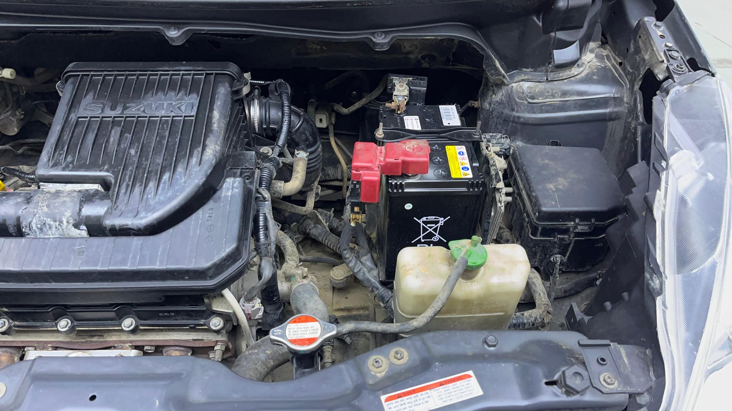 Used 2018 Maruti Suzuki Ertiga ZXI Petrol Manual engine ENGINE LEFT SIDE VIEW