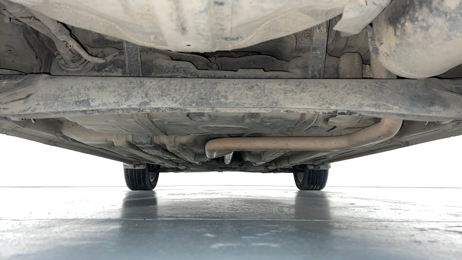 Used 2017 Hyundai Elite i20 Asta 1.4 CRDI (O) Diesel Manual extra REAR UNDERBODY VIEW (TAKEN FROM REAR)