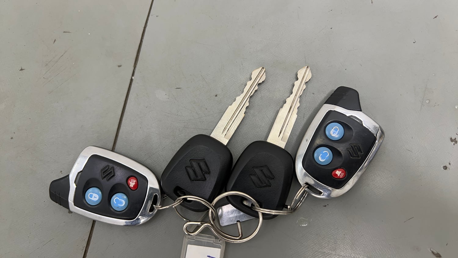 Used 2021 Maruti Suzuki Ignis Sigma 1.2 MT Petrol Manual extra CAR KEY VIEW