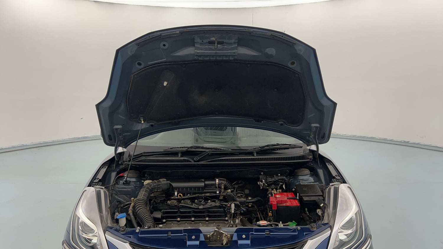 Used 2021 Maruti Suzuki Baleno Delta Petrol Manual engine ENGINE & BONNET OPEN FRONT VIEW