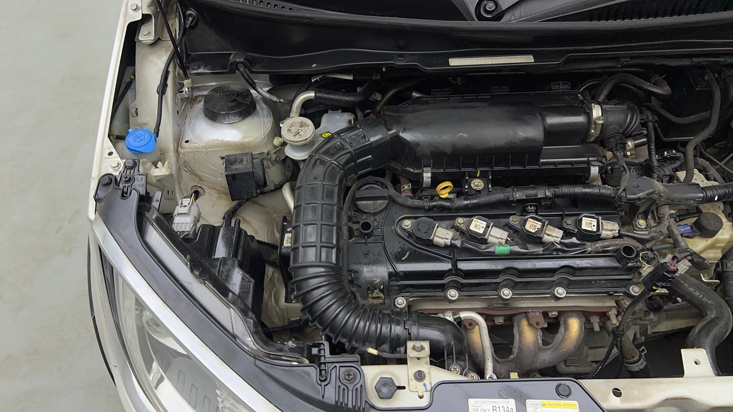 Used 2020 Maruti Suzuki Ignis Alpha 1.2 AMT Petrol Automatic engine ENGINE RIGHT SIDE VIEW