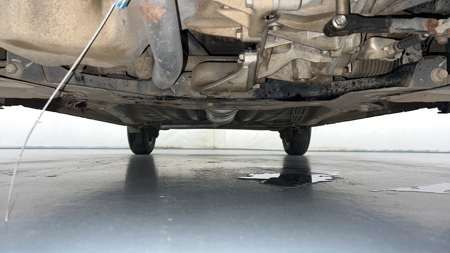 Used 2023 Maruti Suzuki Wagon R ZXI Plus 1.2 Petrol Manual extra FRONT LEFT UNDERBODY VIEW
