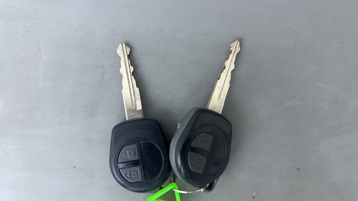 Used 2015 Maruti Suzuki Swift Dzire ZXI Petrol Manual extra CAR KEY VIEW