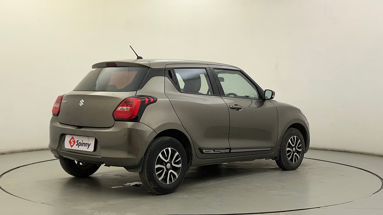Used 2022 Maruti Suzuki Swift VXi Petrol Manual exterior RIGHT REAR CORNER VIEW