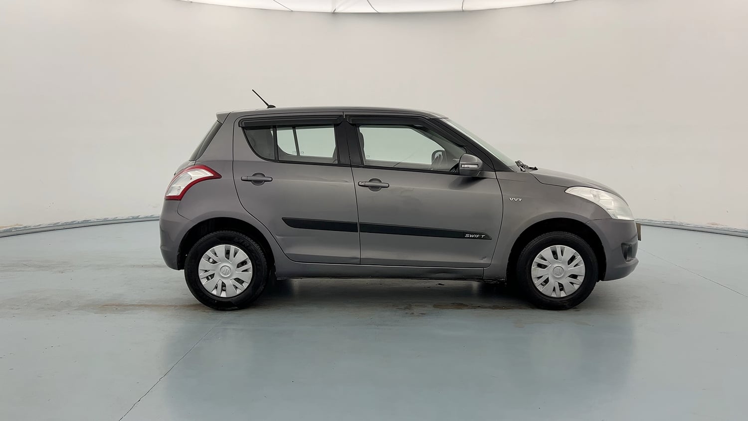 Used 2013 Maruti Suzuki Swift VXi Petrol Manual exterior RIGHT SIDE VIEW