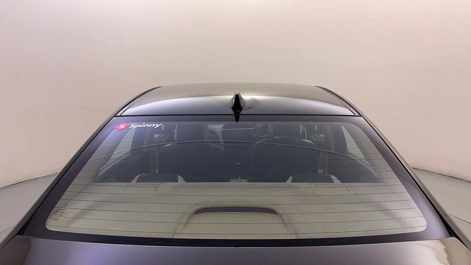 Used 2016 Honda City V Petrol Manual exterior BACK WINDSHIELD VIEW