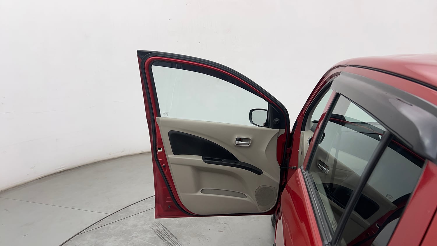 Used 2015 Maruti Suzuki Celerio VXi Petrol Manual interior LEFT FRONT DOOR OPEN VIEW
