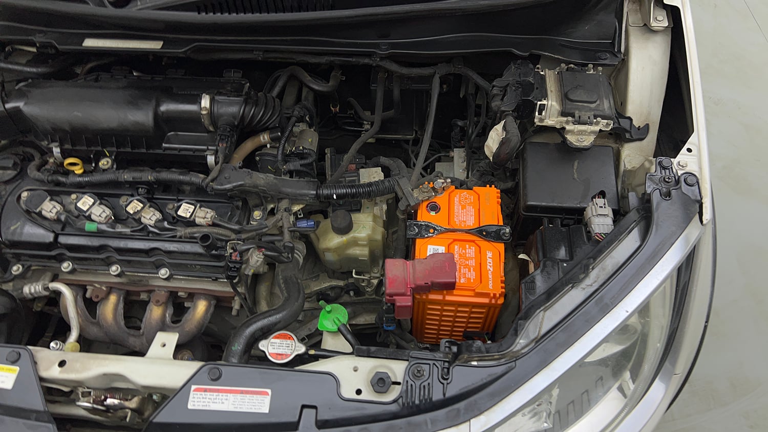 Used 2020 Maruti Suzuki Ignis Alpha 1.2 AMT Petrol Automatic engine ENGINE LEFT SIDE VIEW