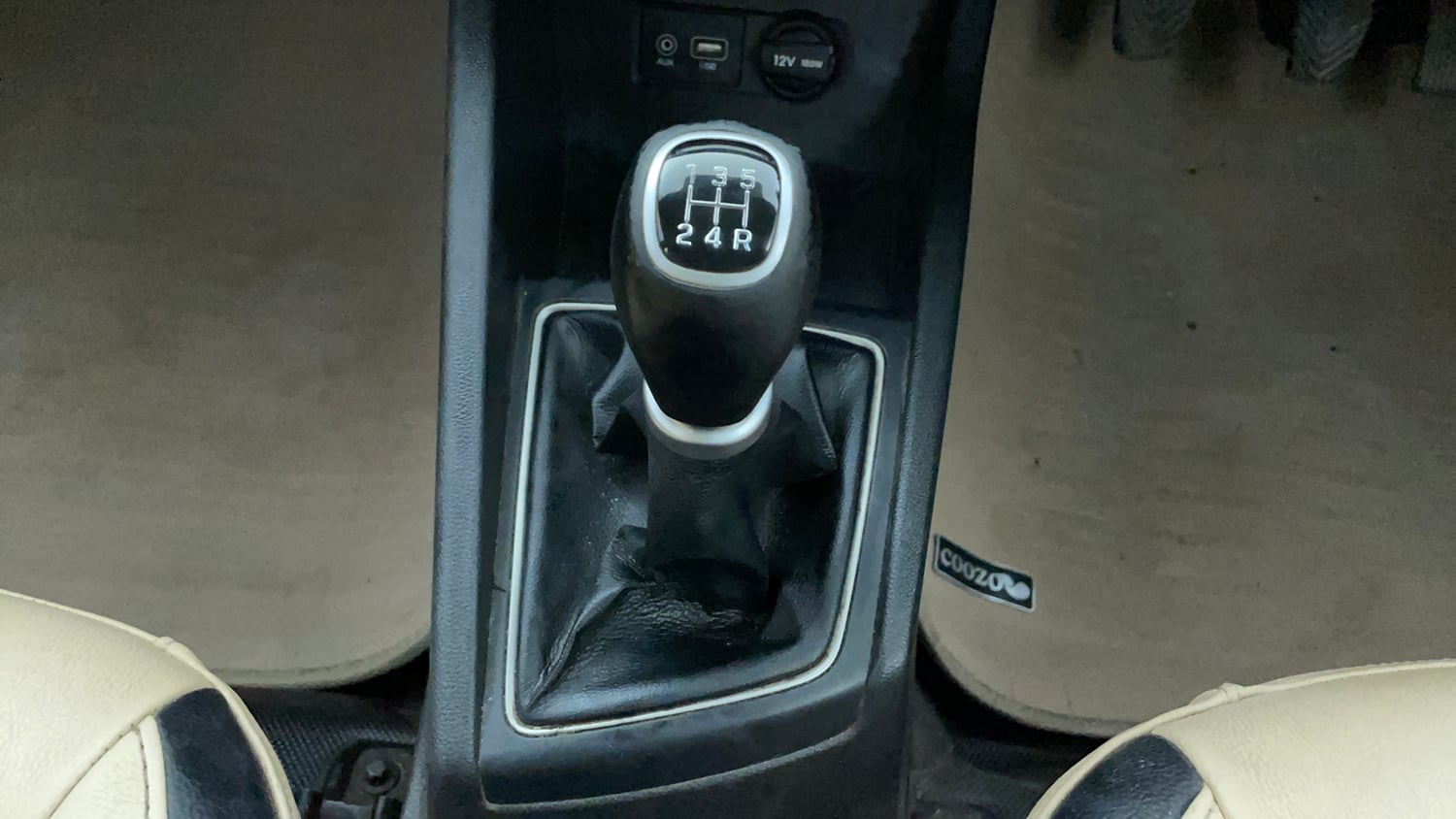 Used 2015 Hyundai Elite i20 Asta 1.2 Petrol Manual interior GEAR  KNOB VIEW