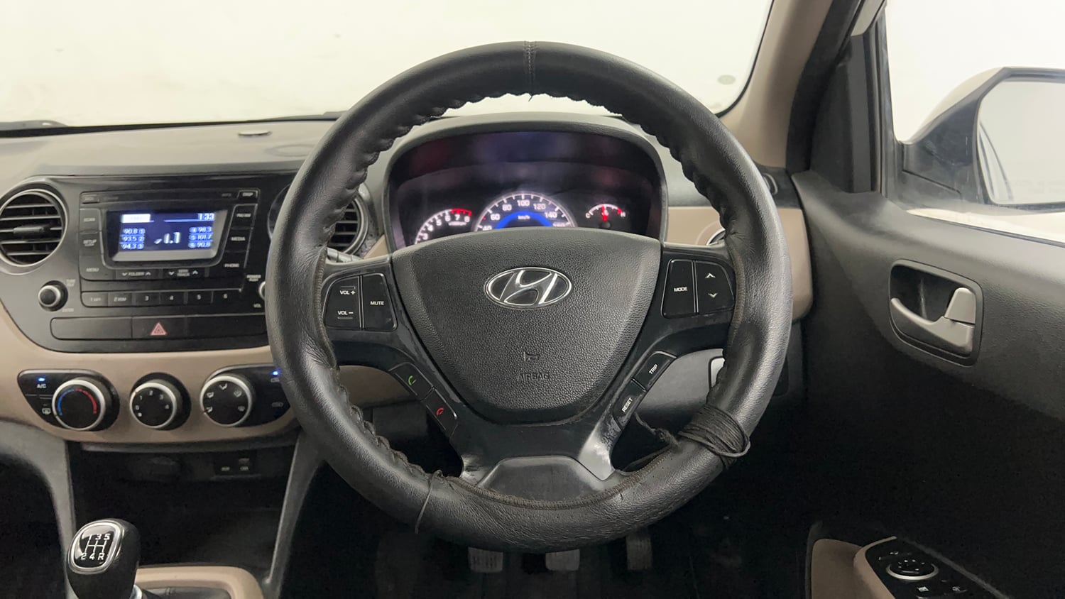 Used 2016 Hyundai Grand i10 Asta 1.2 Kappa VTVT (O) Petrol Manual interior STEERING VIEW