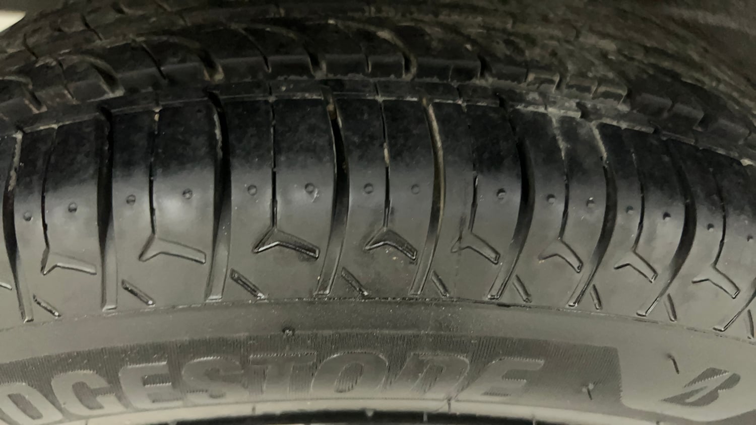 Used 2021 Maruti Suzuki S-Presso VXi CNG Cng Manual tyres RIGHT REAR TYRE TREAD VIEW