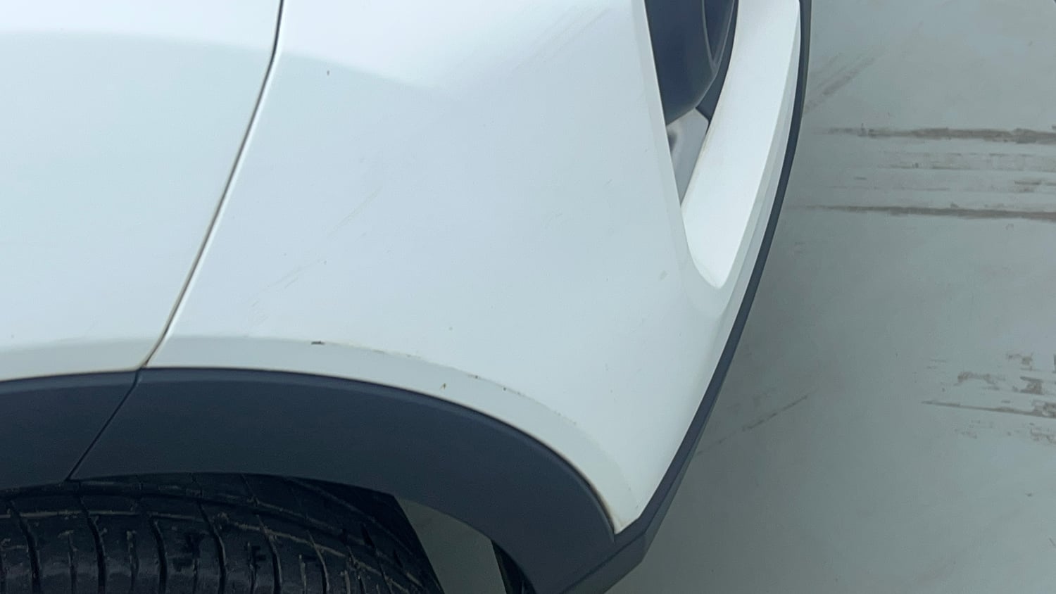 Used 2023 Tata Nexon XZA Plus (S) Petrol Automatic dents MINOR SCRATCH