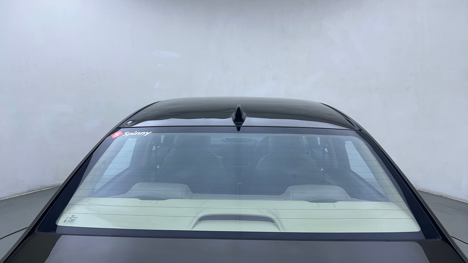 Used 2020 Honda Amaze 1.2 VX MT Petrol Petrol Manual exterior BACK WINDSHIELD VIEW