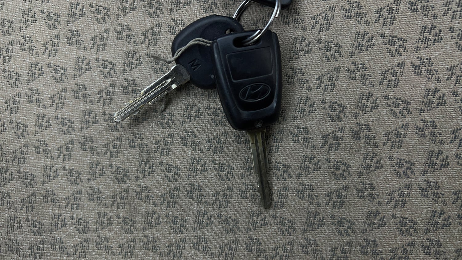 Used 2016 Hyundai Grand i10 Sportz 1.2 Kappa VTVT Petrol Manual extra CAR KEY VIEW