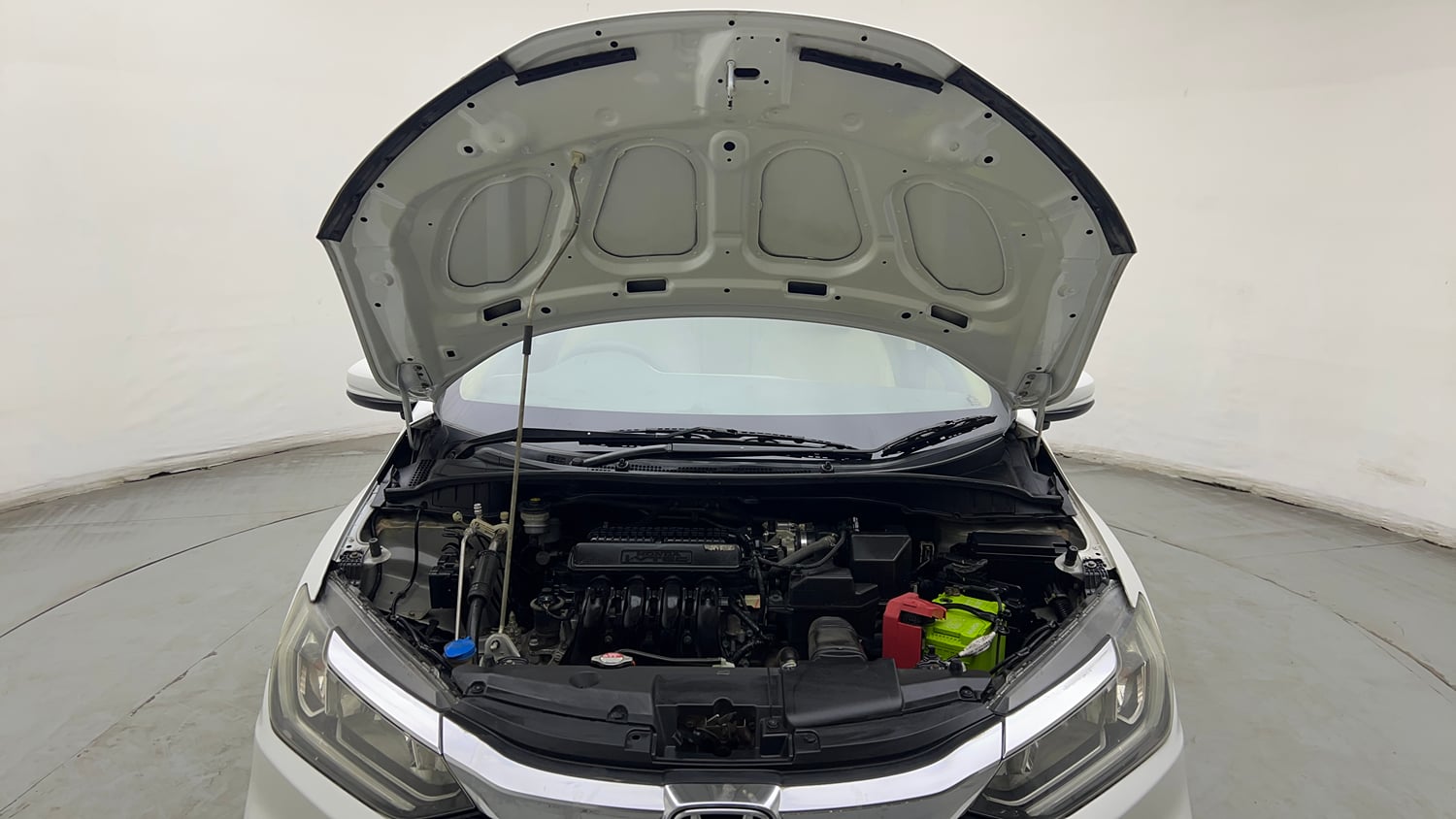 Used 2021 Honda City 4th Generation SV Petrol Petrol Manual engine ENGINE & BONNET OPEN FRONT VIEW