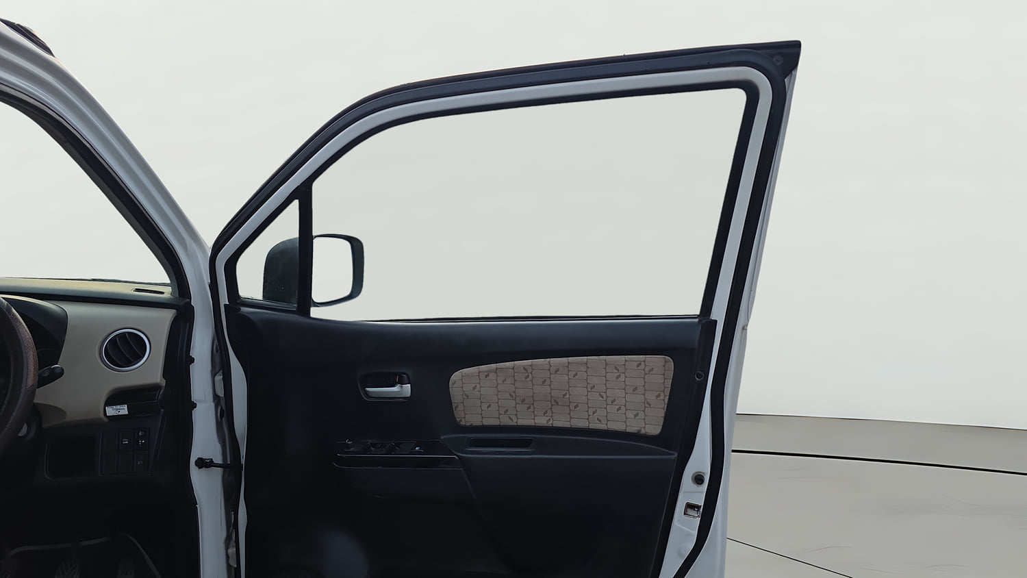 Used 2017 Maruti Suzuki Wagon R VXI Petrol Manual interior RIGHT FRONT DOOR OPEN VIEW