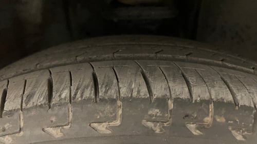 Used 2017 Maruti Suzuki Ignis Alpha 1.2 MT Petrol Manual tyres RIGHT FRONT TYRE TREAD VIEW