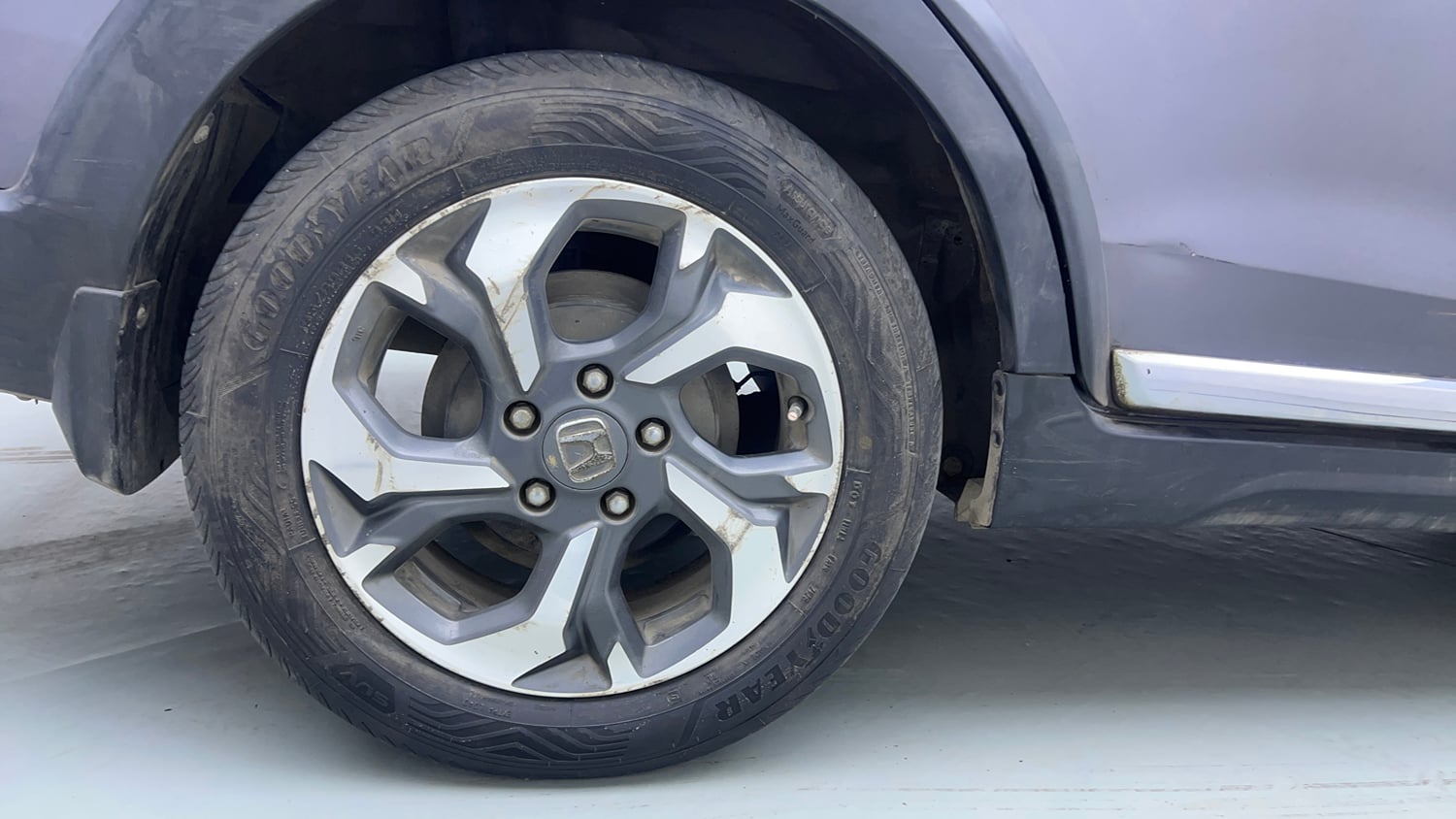 Used 2017 Honda BR-V VX Petrol Petrol Manual tyres RIGHT REAR TYRE RIM VIEW