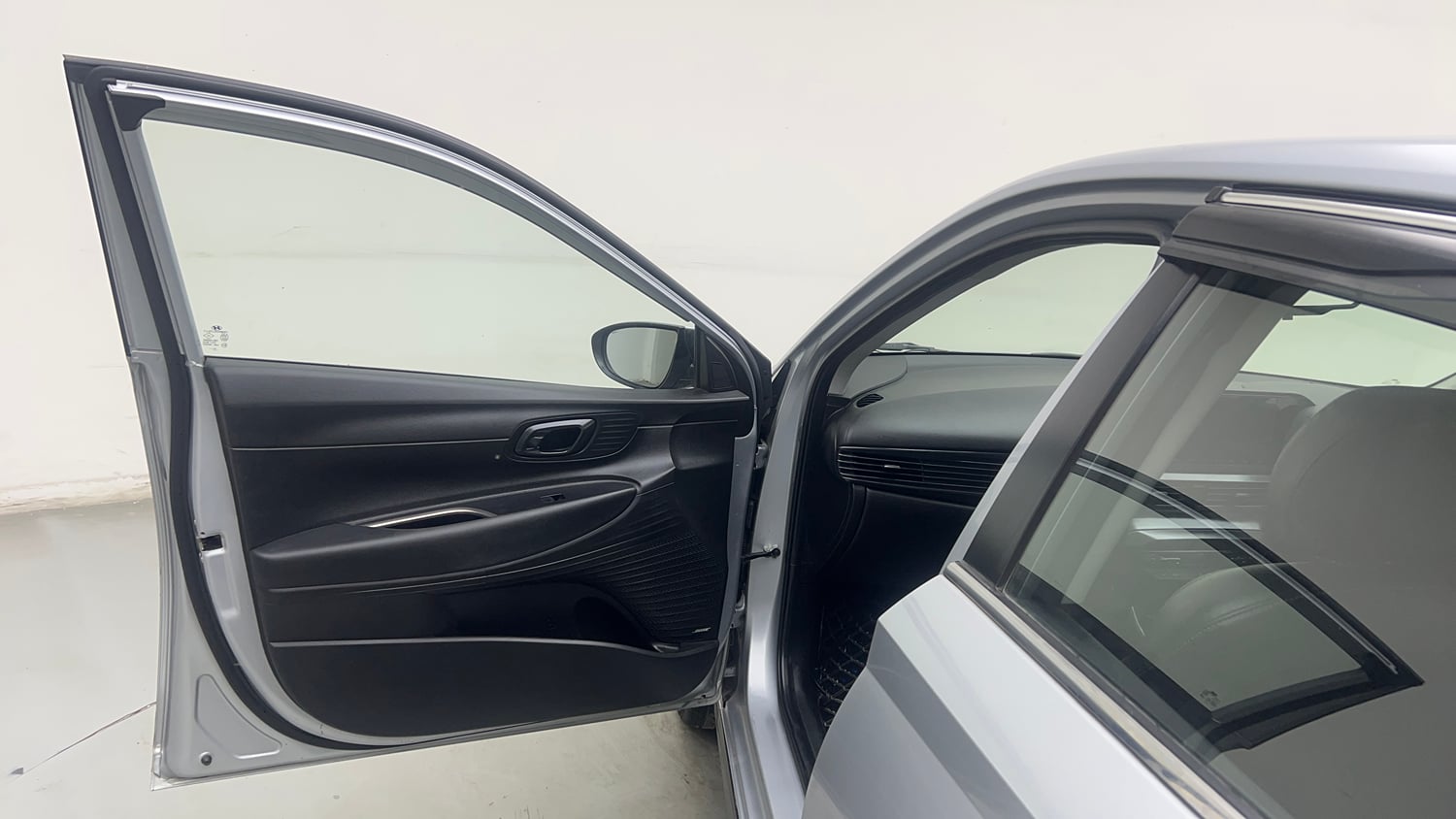 Used 2020 Hyundai New i20 Asta (O) 1.0 Turbo DCT Petrol Automatic interior LEFT FRONT DOOR OPEN VIEW