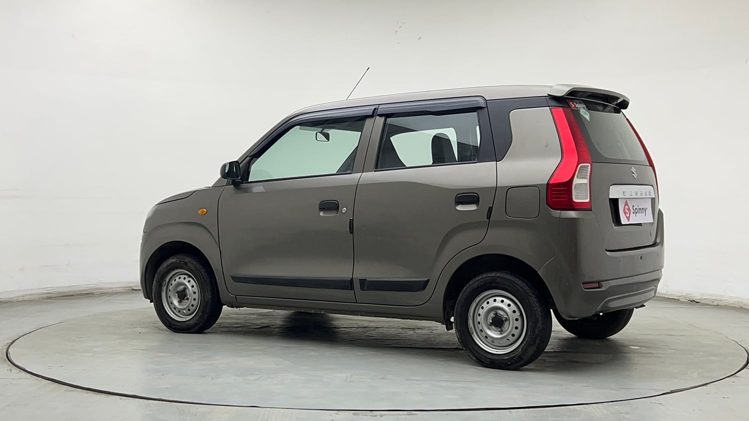 Used 2020 Maruti Suzuki Wagon R LXi (O) 1.0 CNG Cng Manual exterior LEFT REAR CORNER VIEW