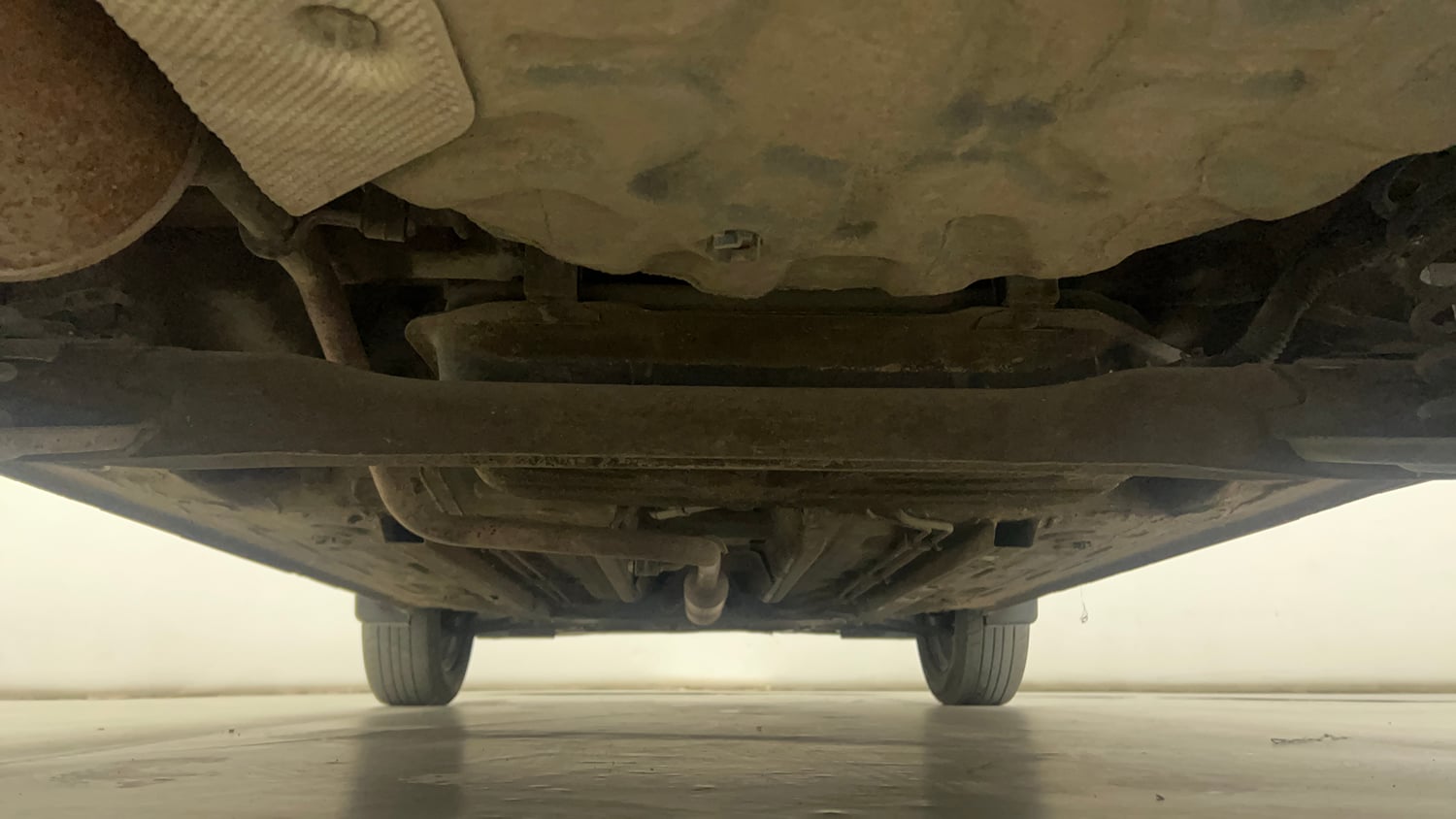 Used 2021 Renault Kiger RXT AMT Petrol Automatic extra REAR UNDERBODY VIEW (TAKEN FROM REAR)