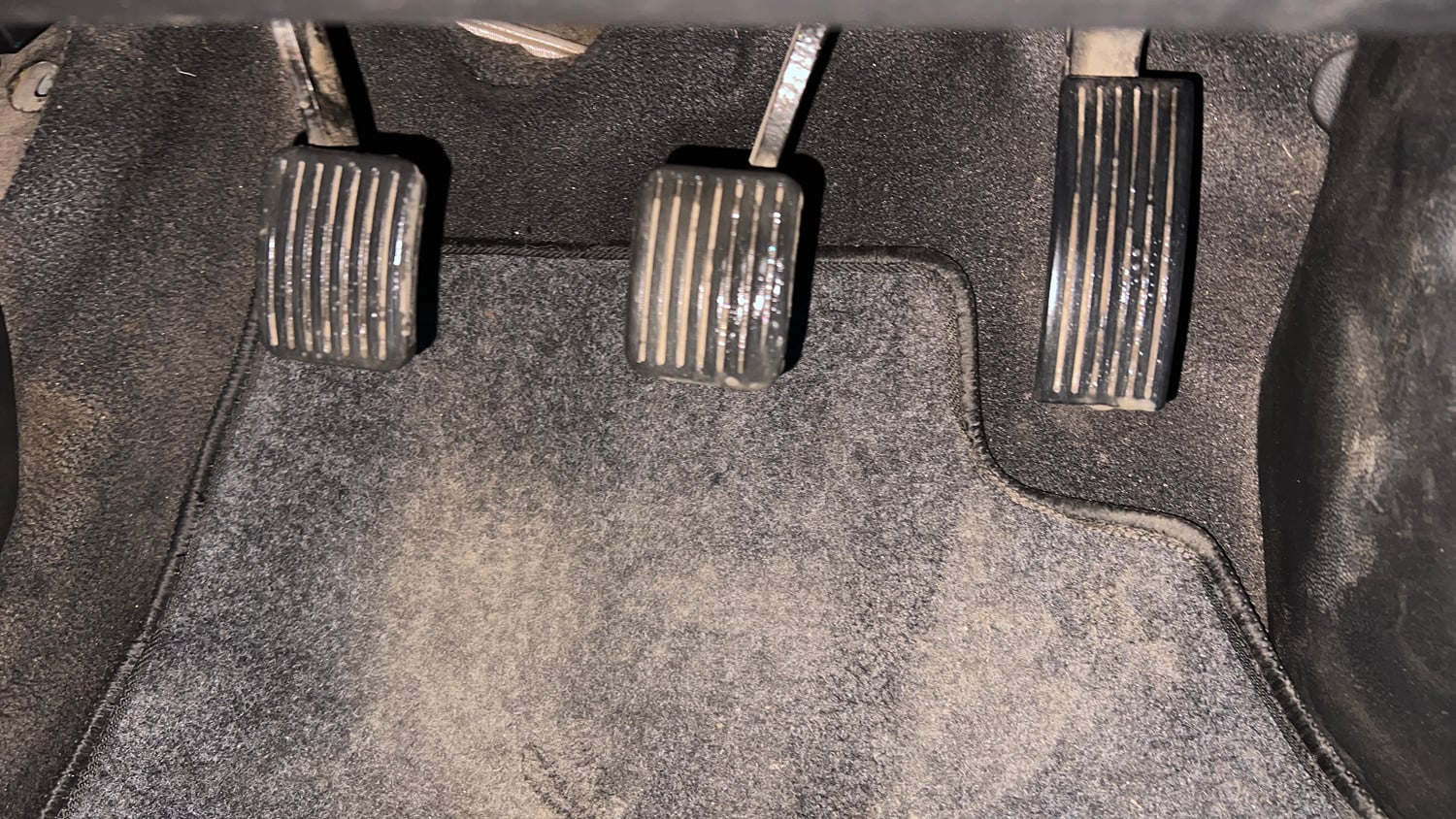 Used 2016 Hyundai Grand i10 Sportz 1.2 Kappa VTVT Petrol Manual interior PEDALS VIEW