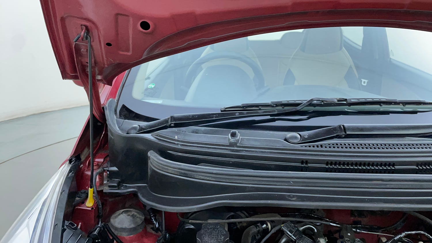 Used 2016 Hyundai Eon D-Lite + Petrol Manual engine ENGINE RIGHT SIDE HINGE & APRON VIEW