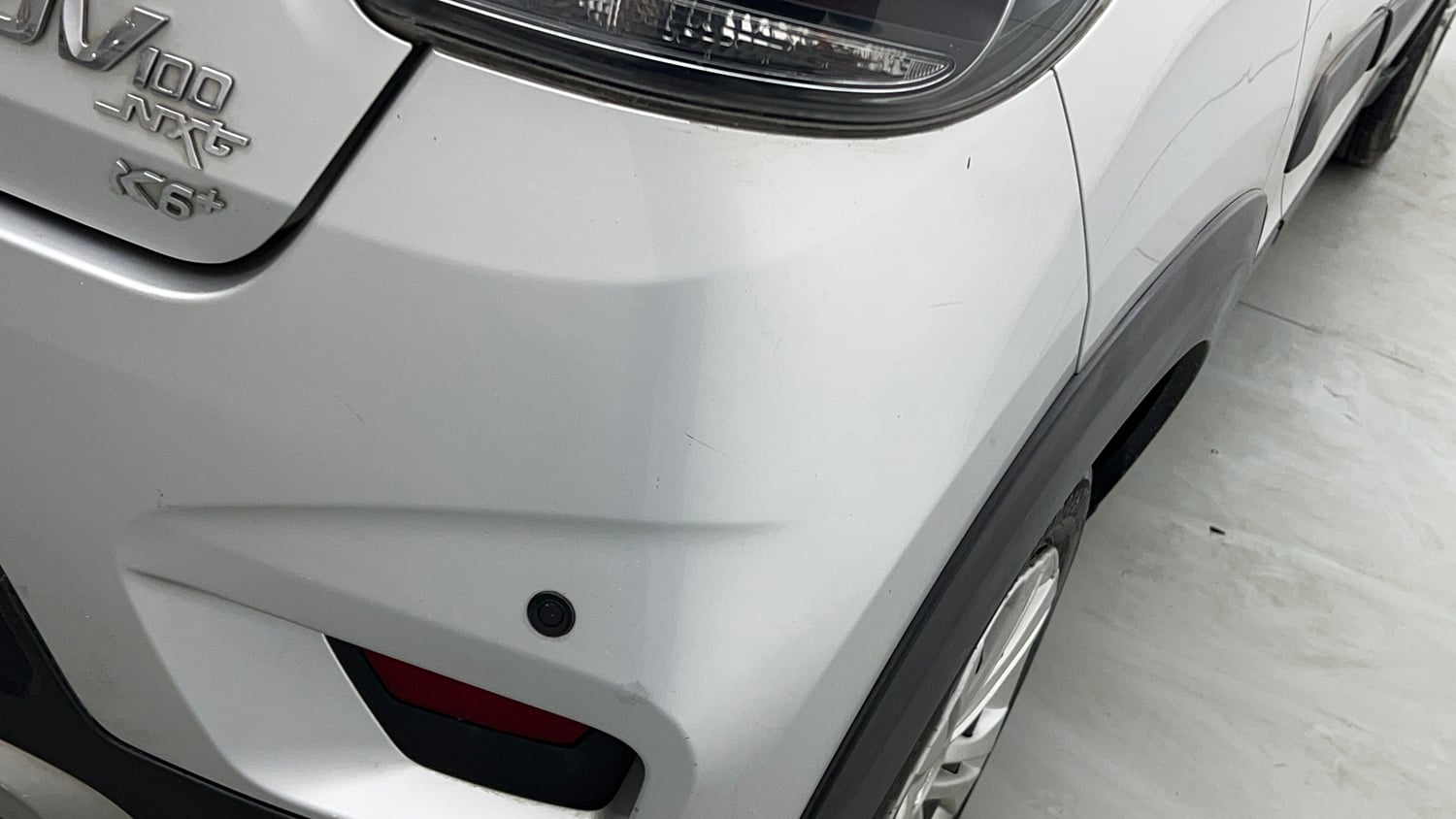 Used 2018 Mahindra KUV100 NXT K6 Plus 6 STR Petrol Manual dents MINOR SCRATCH