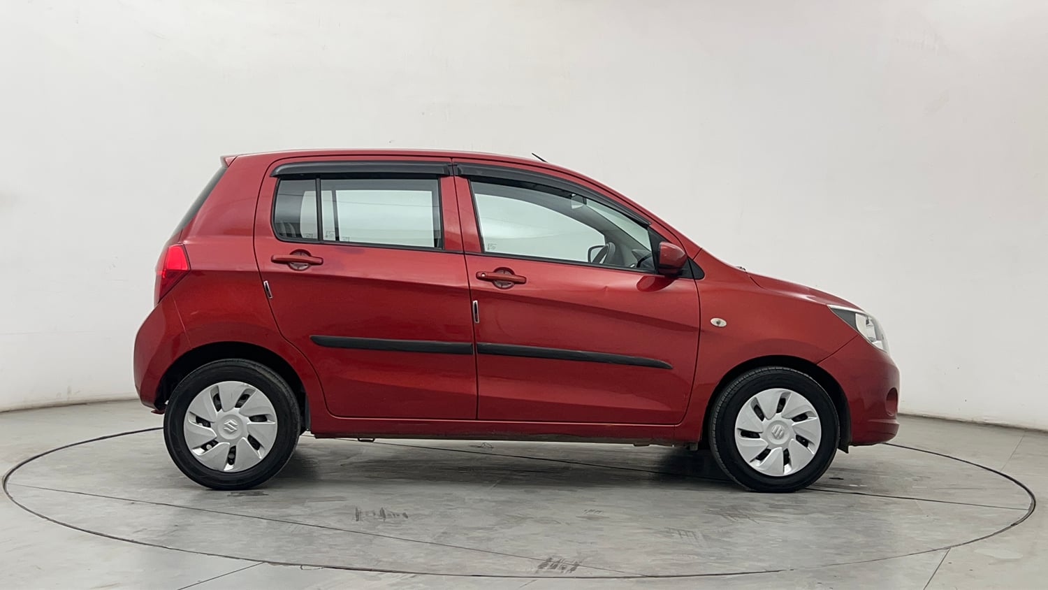 Used 2015 Maruti Suzuki Celerio VXi Petrol Manual exterior RIGHT SIDE VIEW