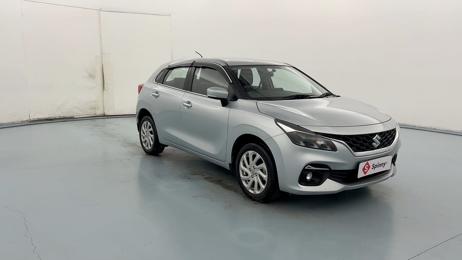 Used 2023 Maruti Suzuki Baleno Zeta MT Petrol Manual exterior RIGHT FRONT CORNER VIEW