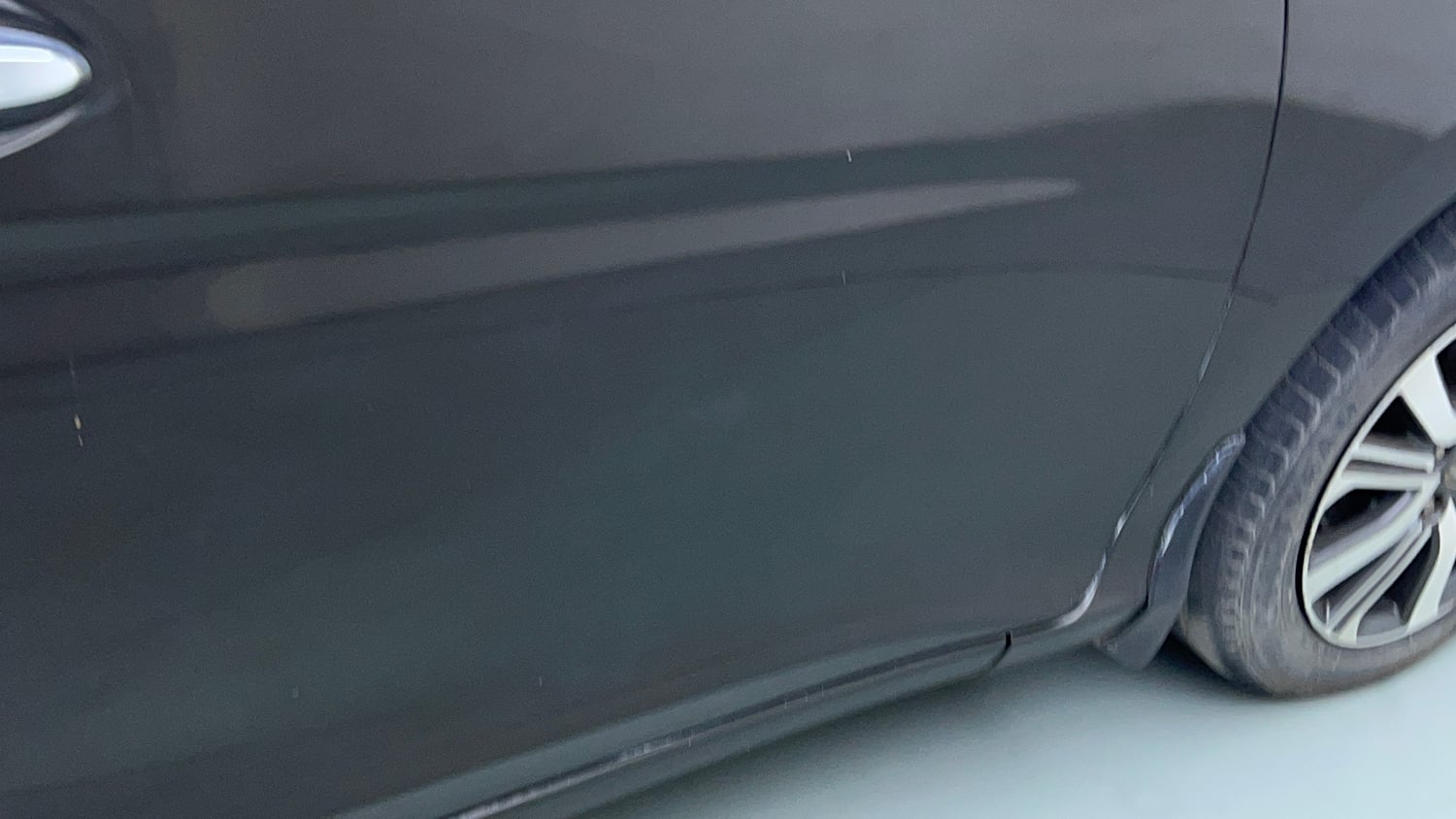 Used 2022 Honda City 4th Generation V Petrol Petrol Manual dents MINOR DENT