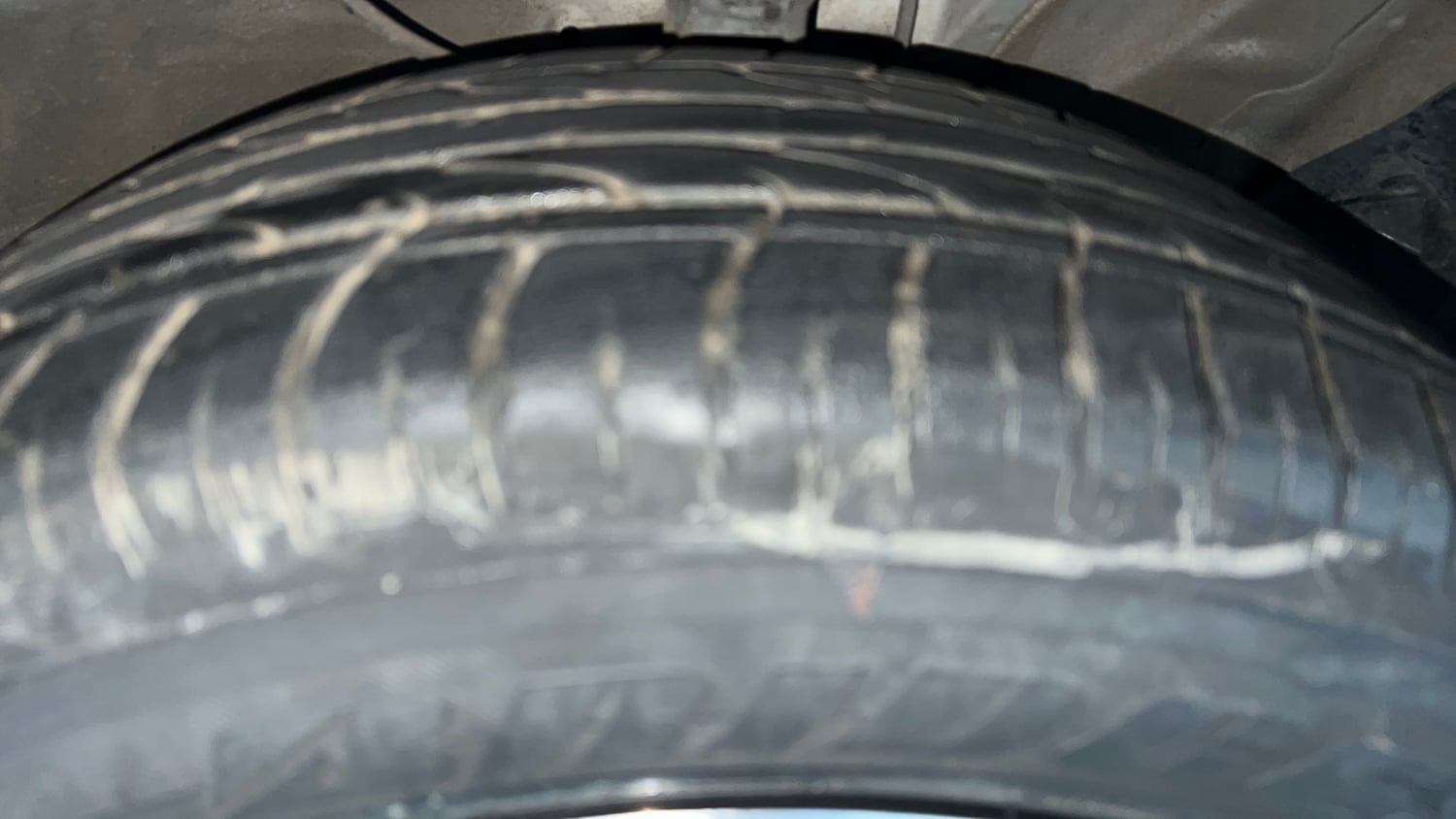 Used 2019 Hyundai Creta SX 1.6 AT Petrol Petrol Automatic tyres RIGHT FRONT TYRE TREAD VIEW