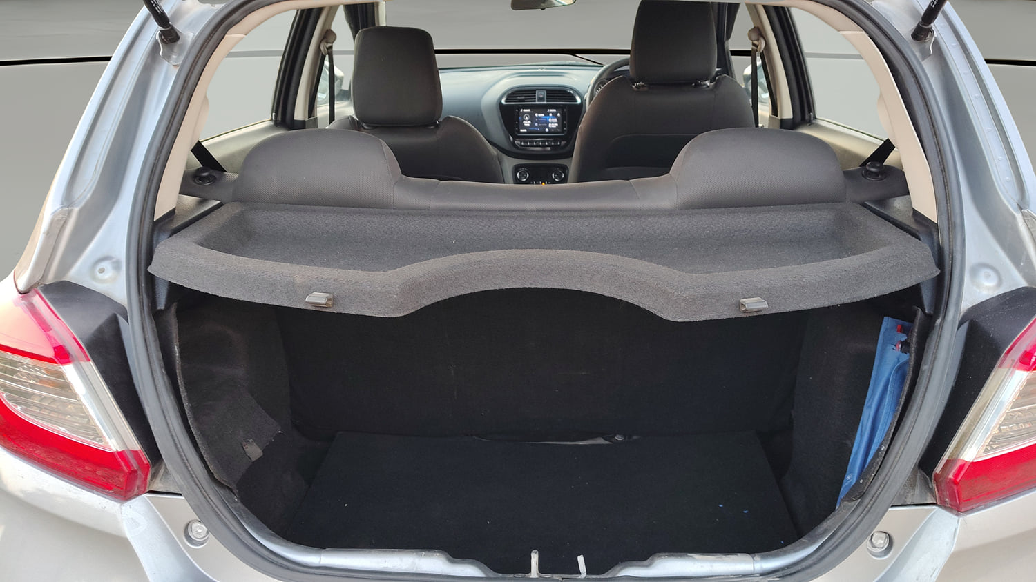 Used 2019 Tata Tiago Revotron XZ Plus Petrol Manual interior DICKY INSIDE VIEW