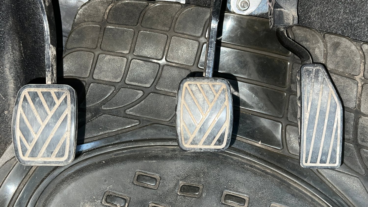 Used 2020 Maruti Suzuki Wagon R LXi (O) 1.0 CNG Cng Manual interior PEDALS VIEW