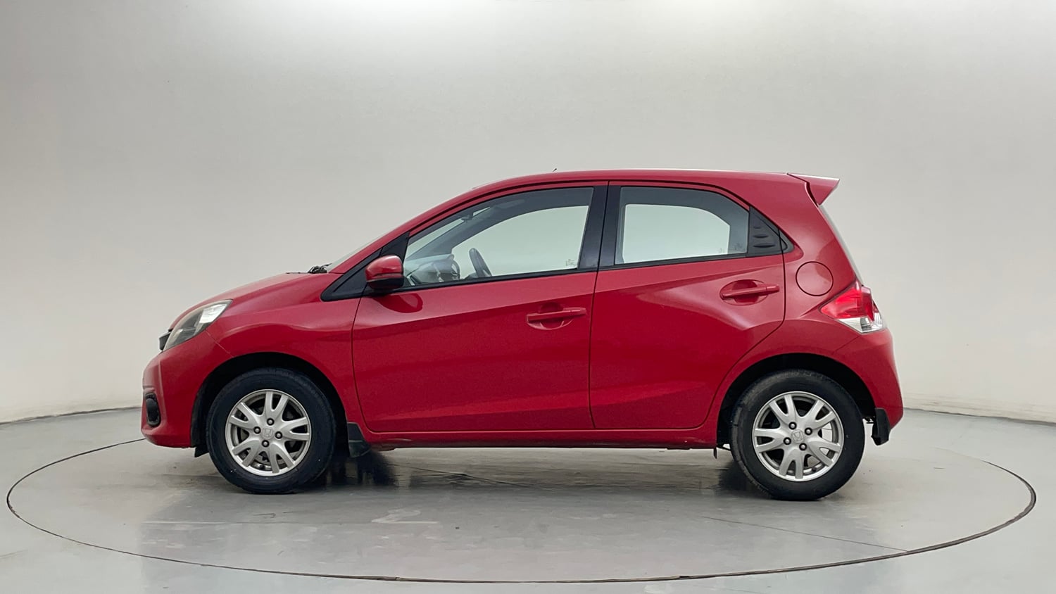 Used 2016 Honda Brio VX MT Petrol Manual exterior LEFT SIDE VIEW