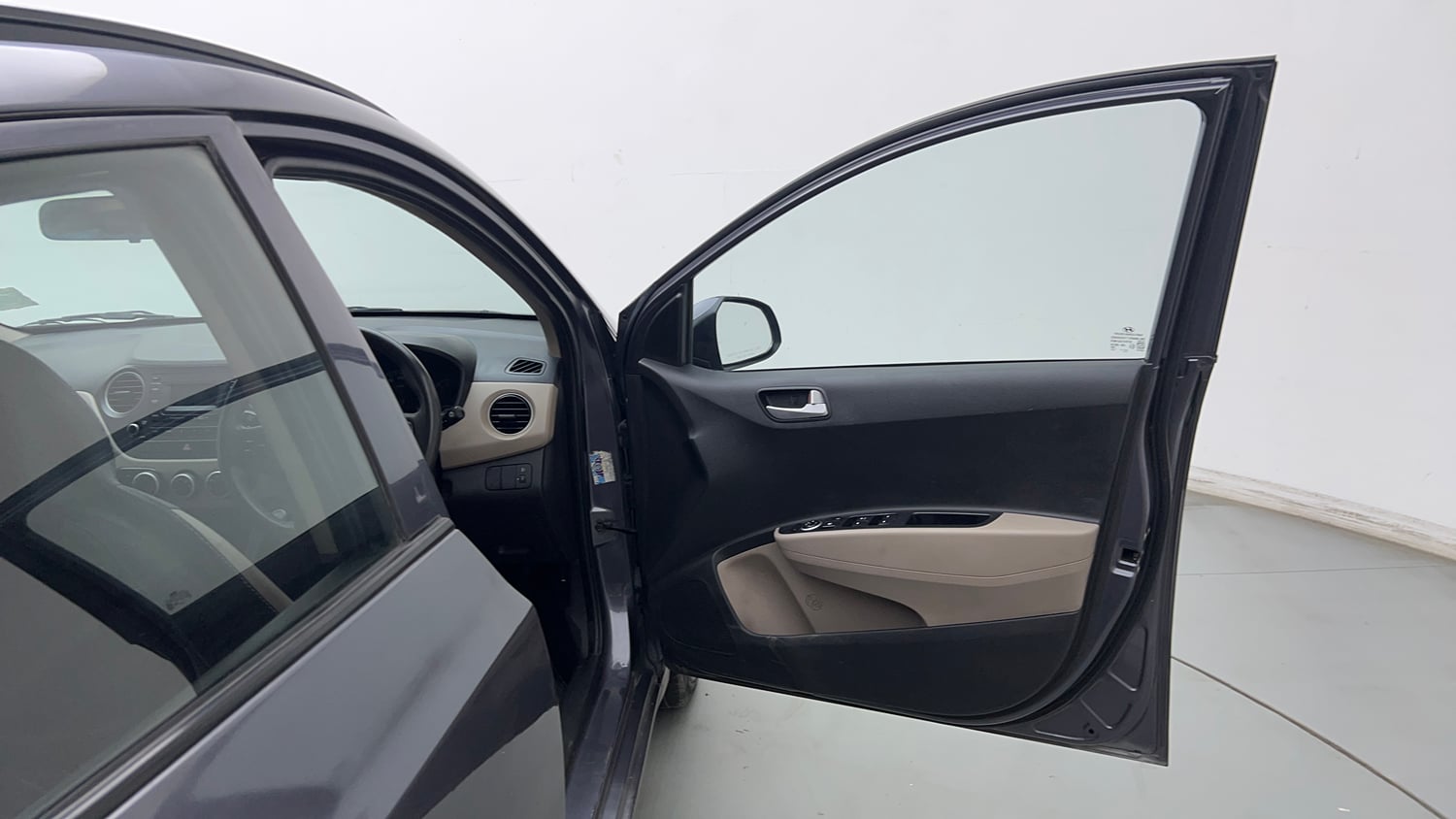 Used 2016 Hyundai Grand i10 Sportz 1.2 Kappa VTVT Petrol Manual interior RIGHT FRONT DOOR OPEN VIEW
