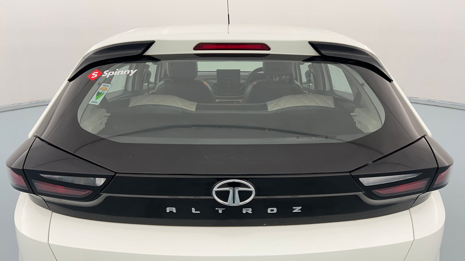 Used 2024 Tata Altroz XE Plus Diesel Diesel Manual exterior BACK WINDSHIELD VIEW