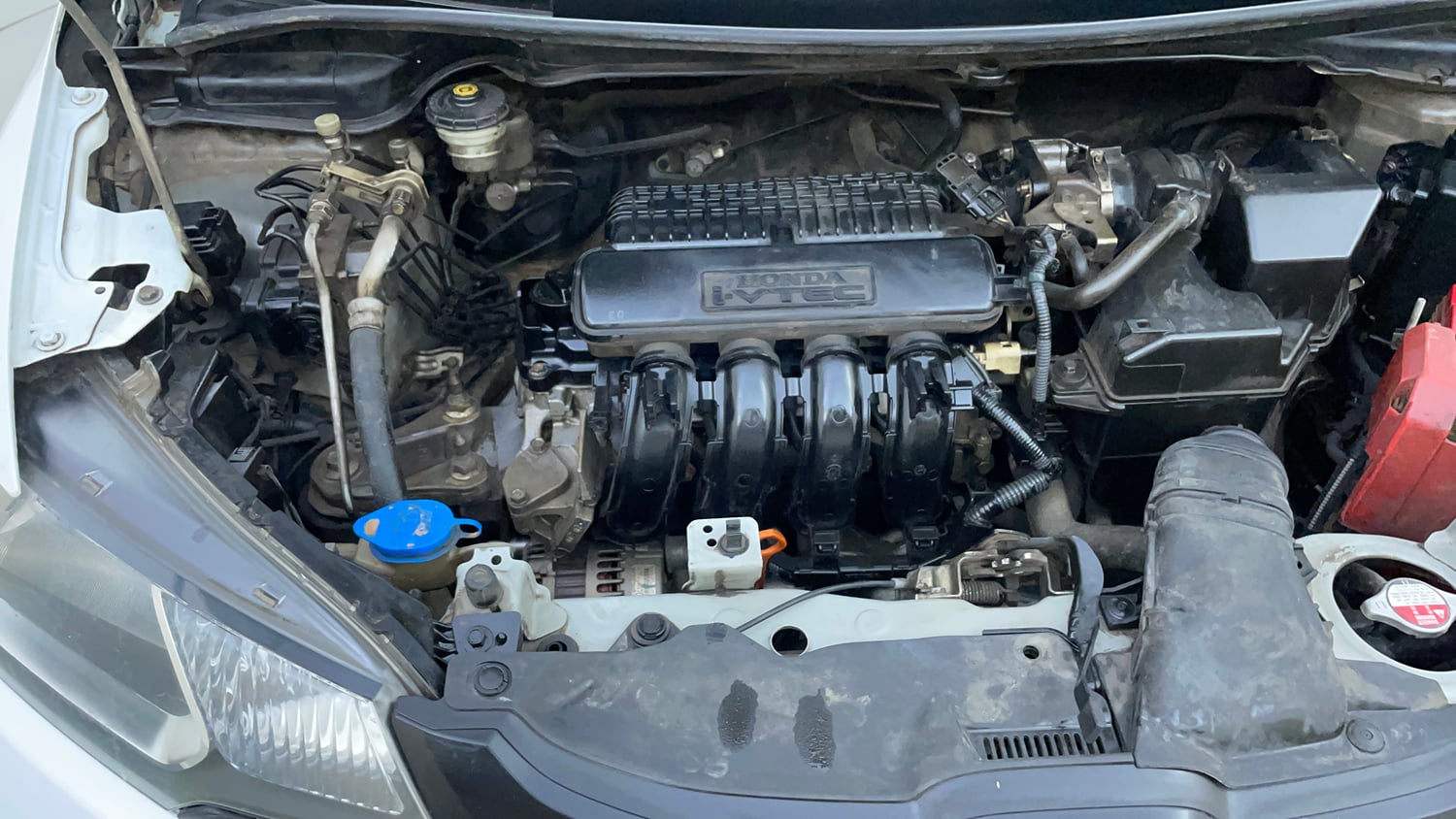 Used 2016 Honda Jazz VX Petrol Petrol Manual engine ENGINE RIGHT SIDE VIEW