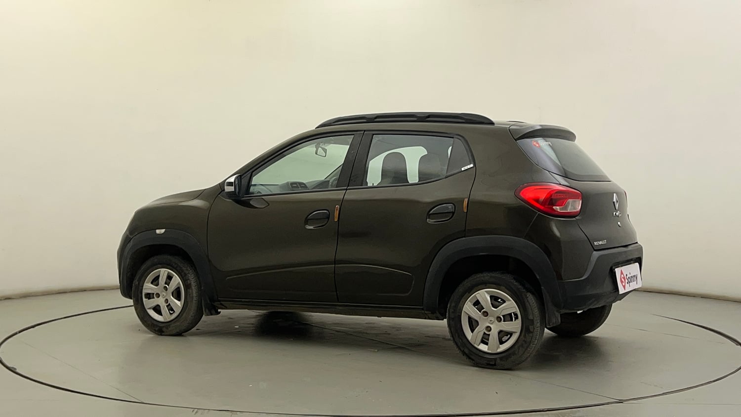 Used 2019 Renault Kwid RXT (O) 1.0 SCE Edition Petrol Manual exterior LEFT REAR CORNER VIEW