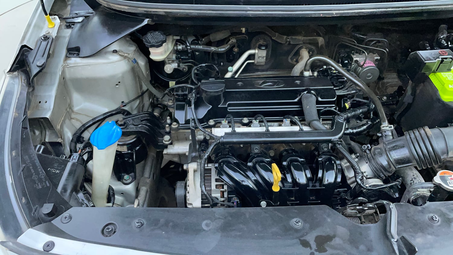 Used 2015 Hyundai i20 Active 1.2 S Petrol Manual engine ENGINE RIGHT SIDE VIEW