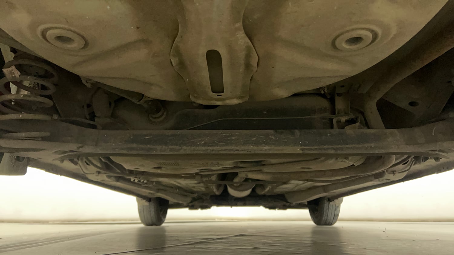 Used 2018 Maruti Suzuki Dzire VDi AMT Diesel Automatic extra REAR UNDERBODY VIEW (TAKEN FROM REAR)