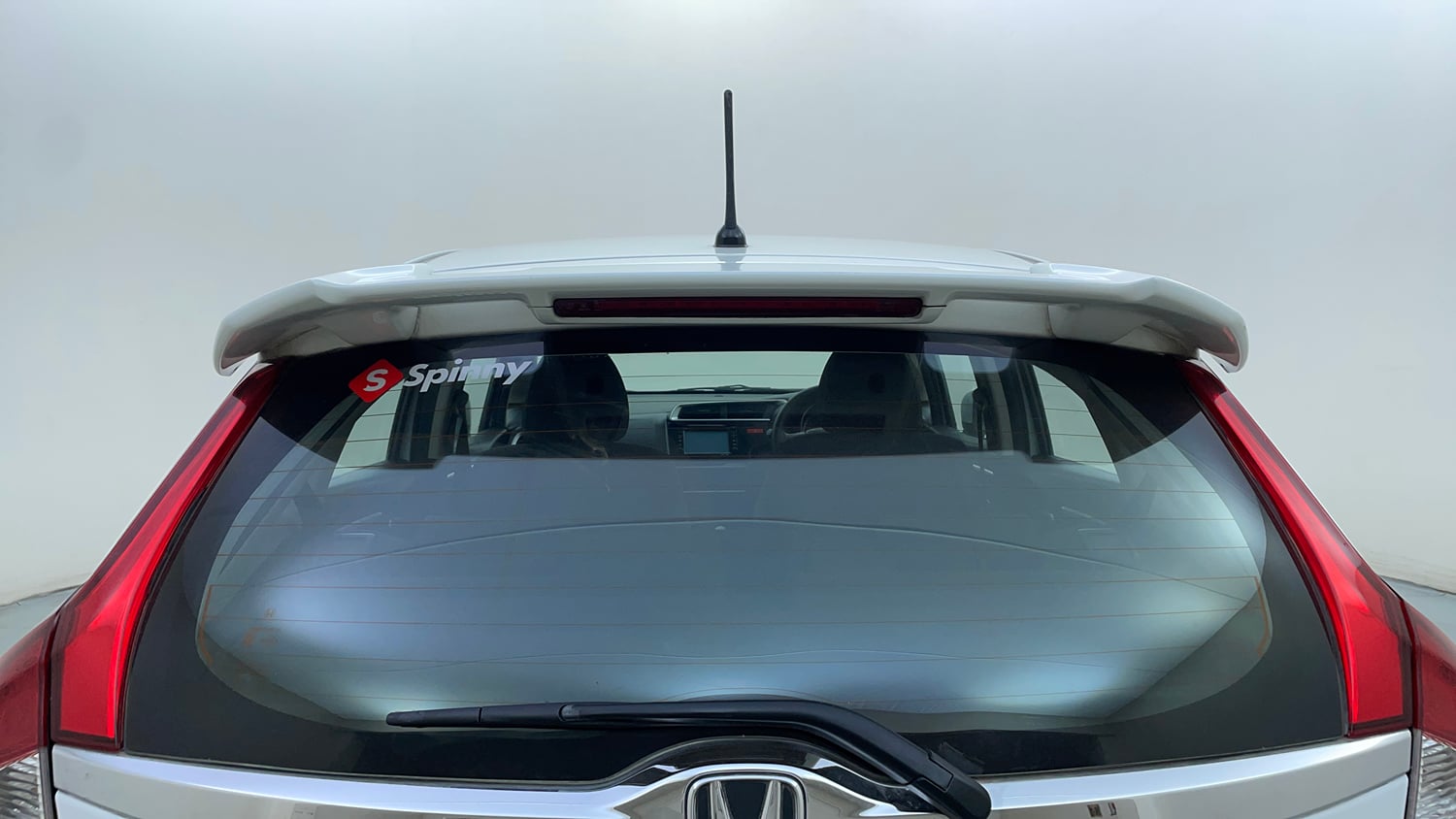 Used 2016 Honda Jazz VX Petrol Petrol Manual exterior BACK WINDSHIELD VIEW