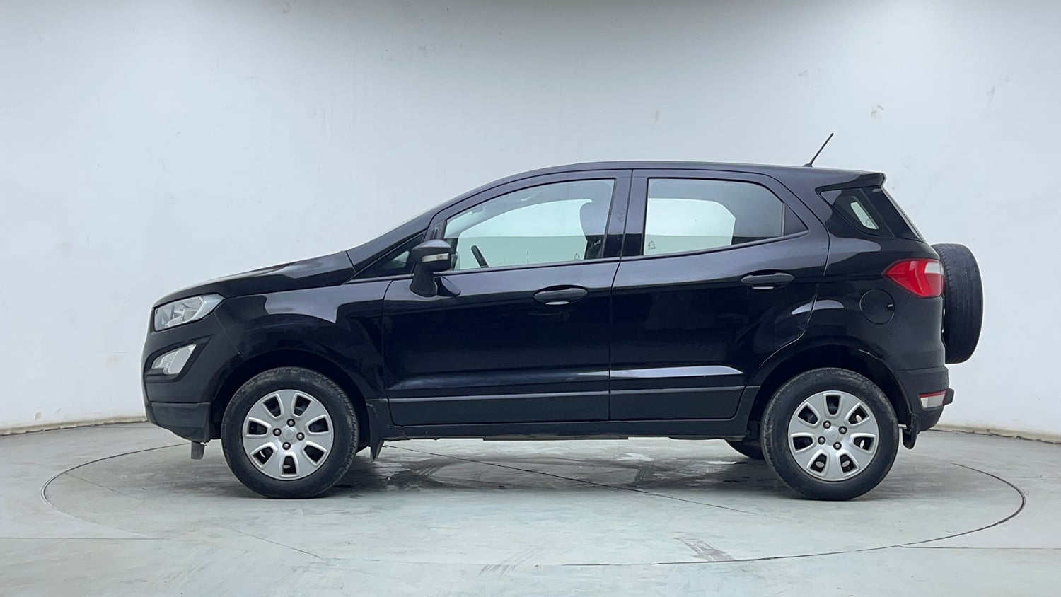 Used 2018 Ford EcoSport Ambiente 1.5L Ti-VCT Petrol Manual exterior LEFT SIDE VIEW