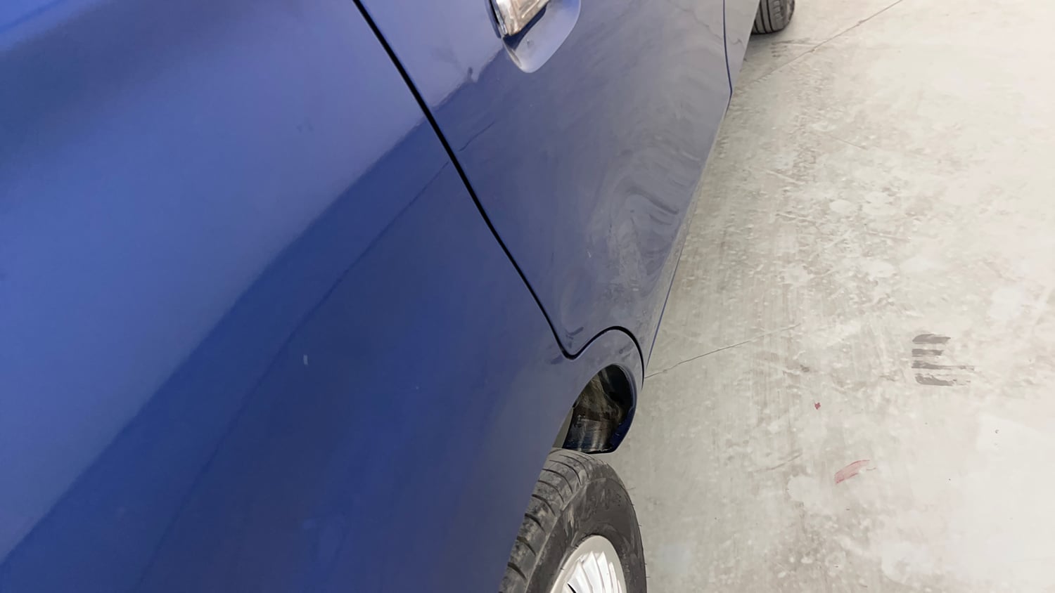 Used 2016 Maruti Suzuki Alto 800 Lxi Petrol Manual dents MINOR DENT