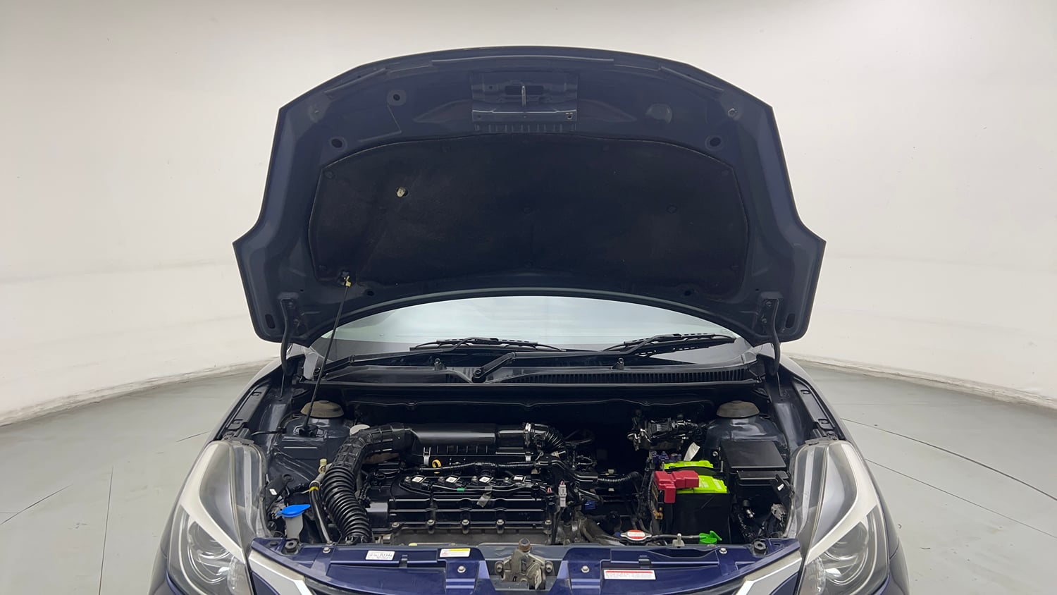 Used 2019 Toyota Glanza G Petrol Manual engine ENGINE & BONNET OPEN FRONT VIEW