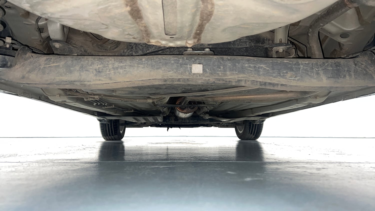 Used 2023 Maruti Suzuki Baleno Zeta MT Petrol Manual extra REAR UNDERBODY VIEW (TAKEN FROM REAR)