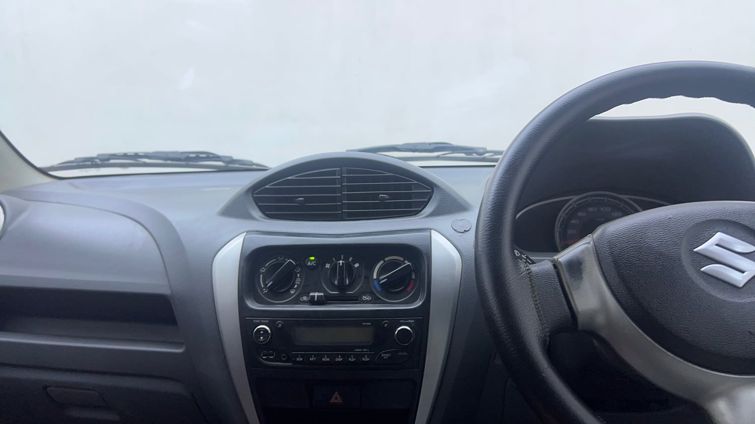 Used 2016 Maruti Suzuki Alto 800 Vxi Petrol Manual interior MUSIC SYSTEM & AC CONTROL VIEW