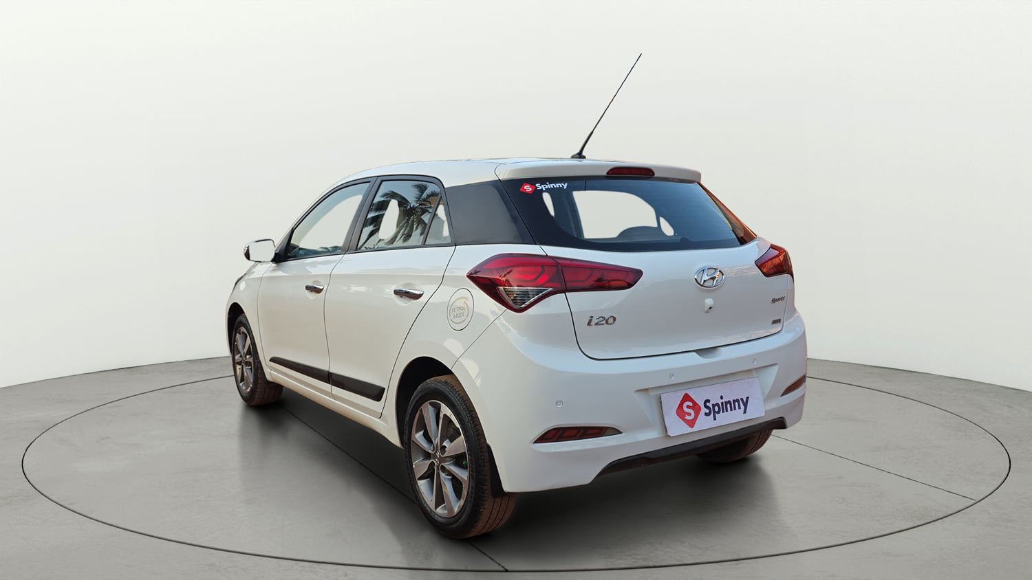 Used 2015 Hyundai Elite i20 Sportz 1.2 (O) Petrol Manual exterior LEFT REAR CORNER VIEW