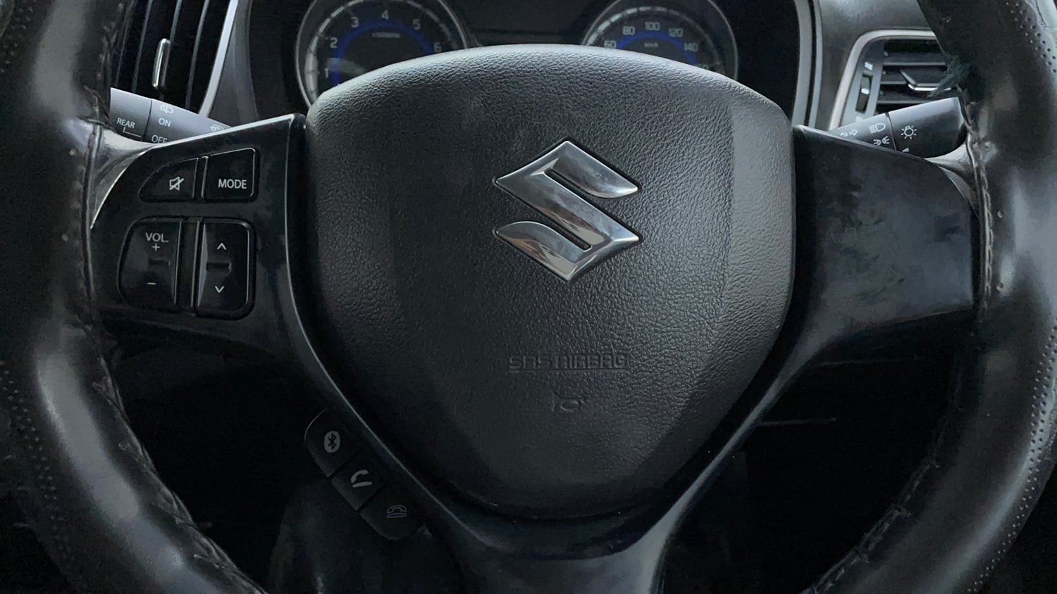 Used 2019 Maruti Suzuki Baleno Delta Petrol Manual top_features Airbags