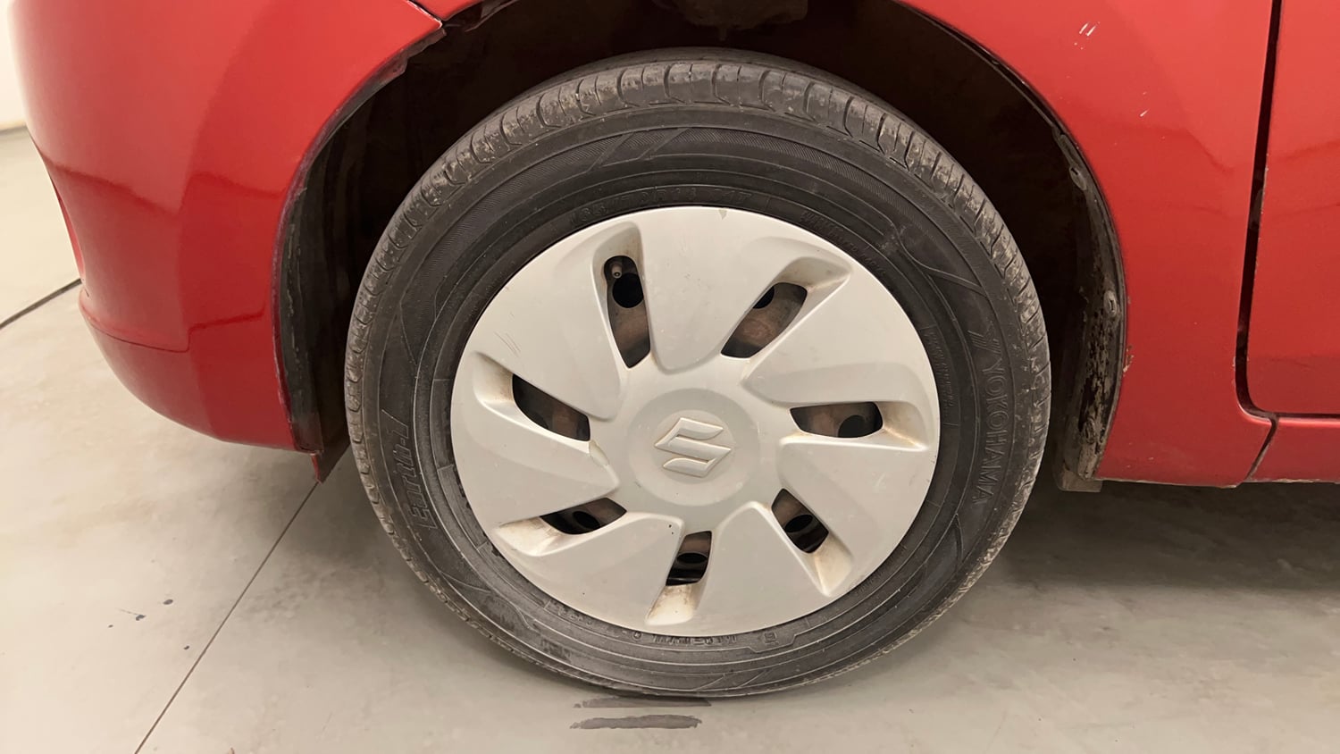 Used 2014 Maruti Suzuki Celerio VXi AMT Petrol Automatic tyres LEFT FRONT TYRE RIM VIEW